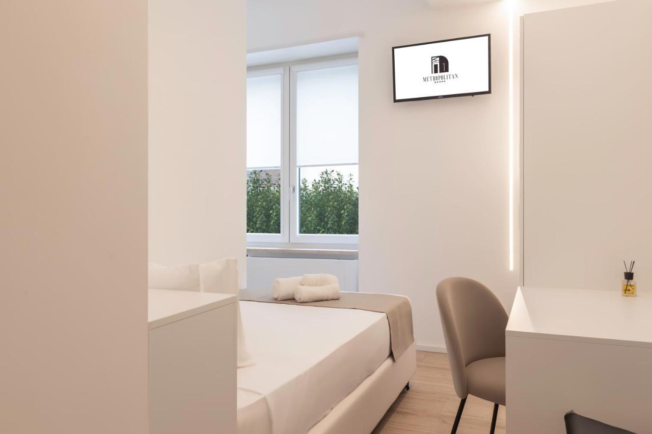 Metropolitan Rooms Cagliari Bagian luar foto