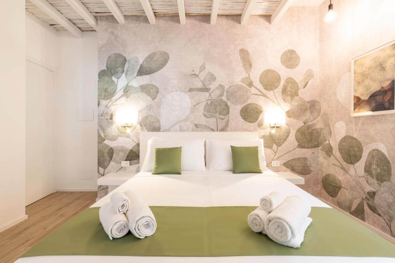Metropolitan Rooms Cagliari Bagian luar foto