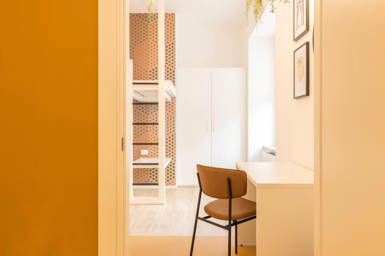 Metropolitan Rooms Cagliari Bagian luar foto