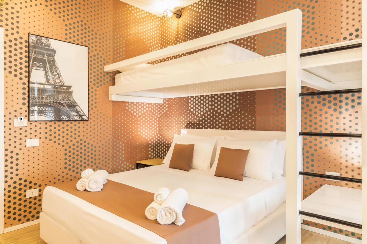 Metropolitan Rooms Cagliari Bagian luar foto
